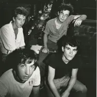 Ouça undefined, assista a videoclipes, leia a biografia, veja as datas das turnês e mais!