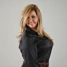 Listen to Shirley Carvalhaes, watch music videos, read bio, see tour dates & more!