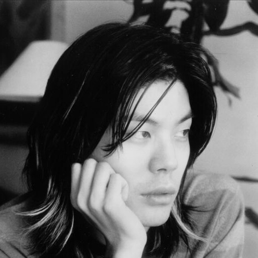 Фото James Iha