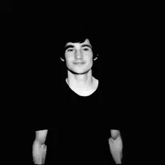 Escucha a Pri$E, mira videos musicales, lee su biografía, consulta las fechas de las gira y más.