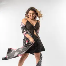Listen to Crystal Shawanda, watch music videos, read bio, see tour dates & more!