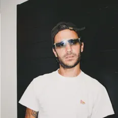 Listen to Brodinski, watch music videos, read bio, see tour dates & more!