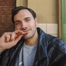 Listen to Mateo Oxley, watch music videos, read bio, see tour dates & more!