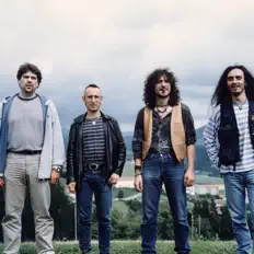 Listen to Platero y Tú, watch music videos, read bio, see tour dates & more!