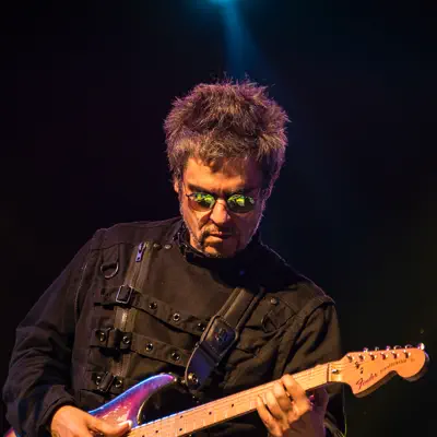 Listen to Angel Parra Trio, watch music videos, read bio, see tour dates & more!
