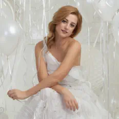Listen to Dilek Türkan, watch music videos, read bio, see tour dates & more!