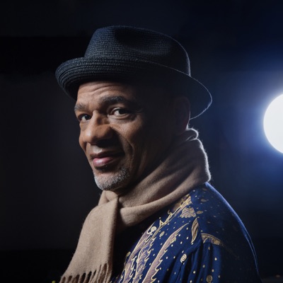 Kirk Whalum