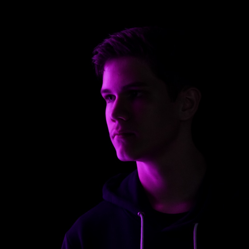 Song - Invisible - Julius Dreisig & Zeus X Crona