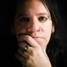 Cabezones을(를) 듣고, 뮤직 비디오를 보고, 약력을 읽고, 투어 일정 등을 확인하세요!