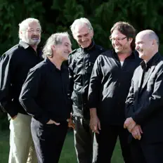 Listen to Les Charbonniers de l'Enfer, watch music videos, read bio, see tour dates & more!