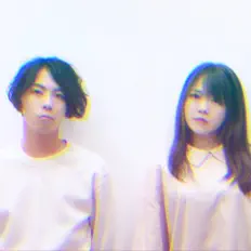 聆聽 Youmentbay、觀看音樂影片、閱讀小傳、查看巡演日期等！