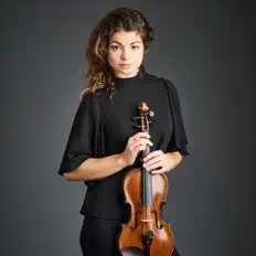 Ascolta Maya Levy, guarda video musicali, leggi la biografia, vedi le date del tour & altro!