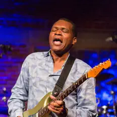 Listen to The Robert Cray Band, watch music videos, read bio, see tour dates & more!