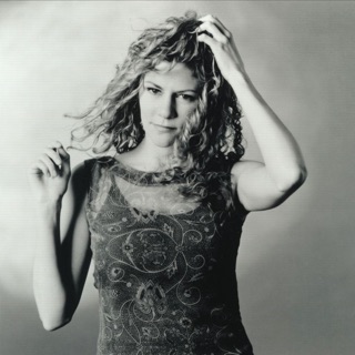 Natalie MacMaster