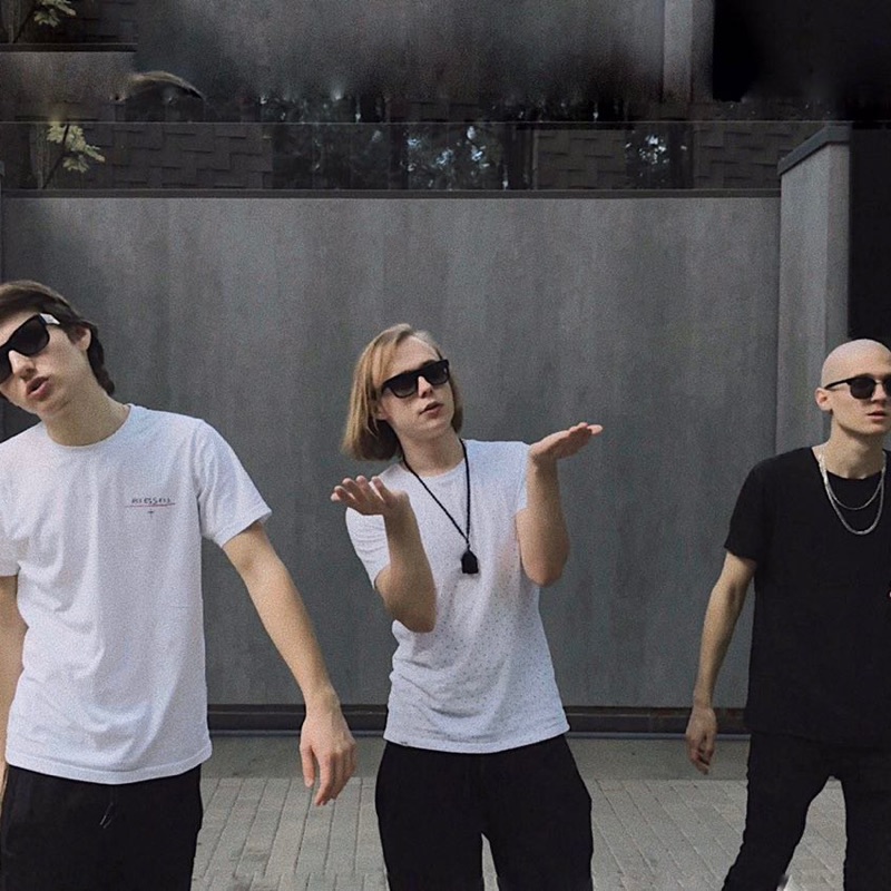 MellowBite & 163ONMYNECK - Французский Дизайнер