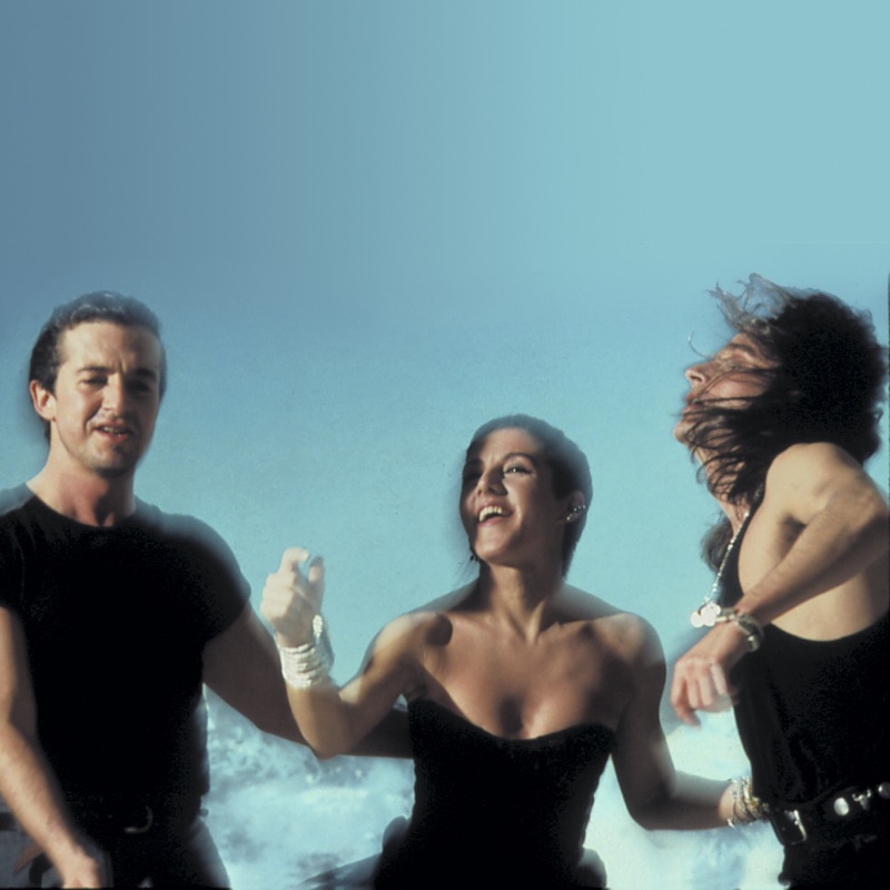 No Es Serio Este Cementerio