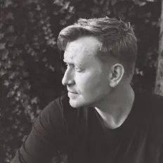Dengarkan Eric Tollefson, tonton video musik, baca bio, lihat tanggal tur & lainnya!