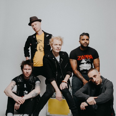 Sum 41 - Chuck Lyrics and Tracklist