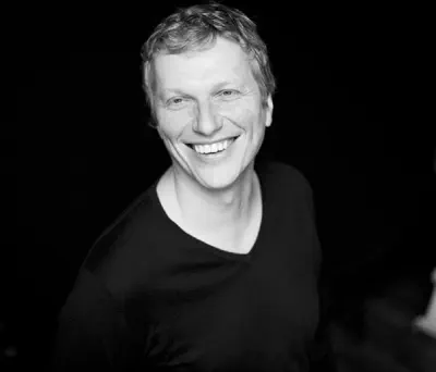 Listen to Jozef Dumoulin, watch music videos, read bio, see tour dates & more!