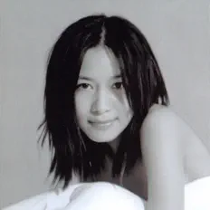 聆聽 趙學而、觀看音樂影片、閱讀小傳、查看巡演日期等！