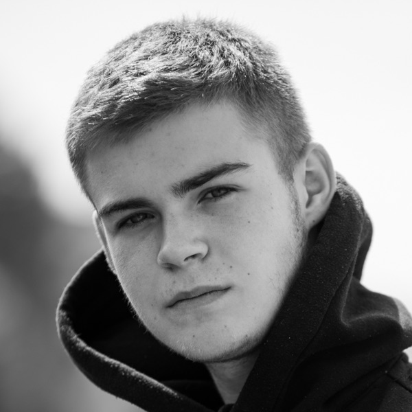 LIUFO's avatar