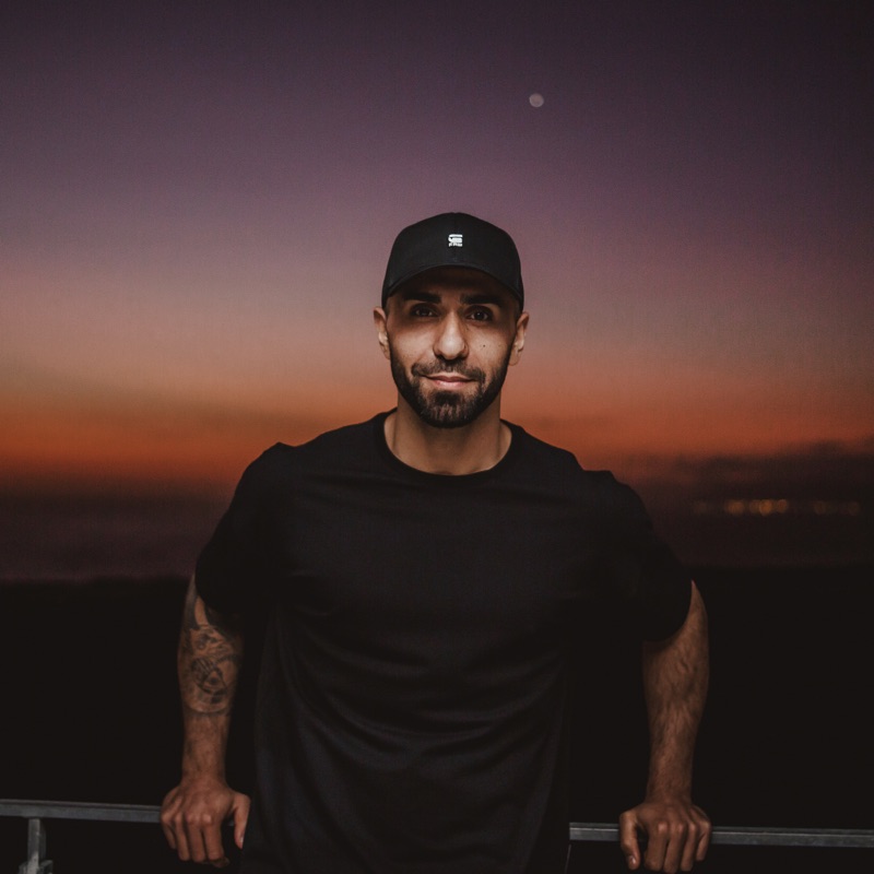 Song - So wie du bist (feat. Lary) - MoTrip