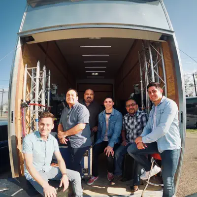 Listen to Tremendos Galileos, watch music videos, read bio, see tour dates & more!