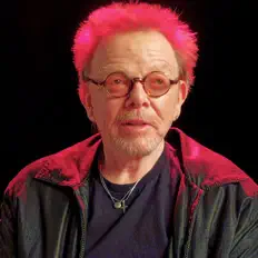 聆聽 PAUL WILLIAMS、觀看音樂影片、閱讀小傳、查看巡演日期等！