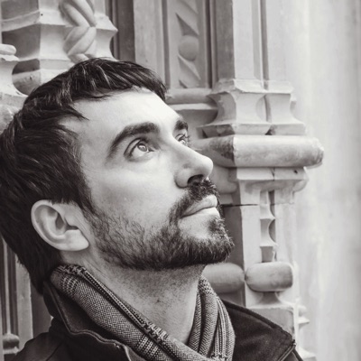Listen to Padre Fábio de Melo, watch music videos, read bio, see tour dates & more!