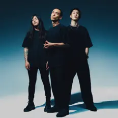 聆聽 A Ghost Of Flare、觀看音樂影片、閱讀小傳、查看巡演日期等！