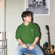 MODNを聴いたり、ミュージックビデオを鑑賞したり、経歴やツアー日程などを確認したりしましょう！