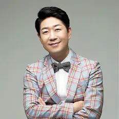 Luister naar PARK SUNG HYUN, bekijk muziekvideo's, lees de bio, bekijk de tourdata, en meer!