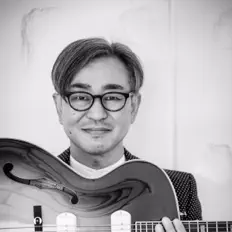 Ascolta Naka Tomizawa, guarda video musicali, leggi la biografia, vedi le date del tour & altro!