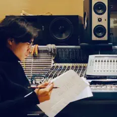 聆聽 李衡、觀看音樂影片、閱讀小傳、查看巡演日期等！