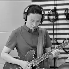 Listen to 刘玥, watch music videos, read bio, see tour dates & more!