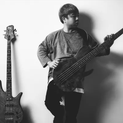 Listen to Robiq, watch music videos, read bio, see tour dates & more!