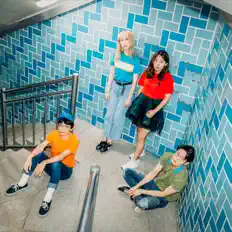 Ascolta 전자양, guarda video musicali, leggi la biografia, vedi le date del tour & altro!
