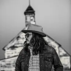 收听 Ryan Curtis、观看音乐视频、阅读小传、查看巡演日期等 ！