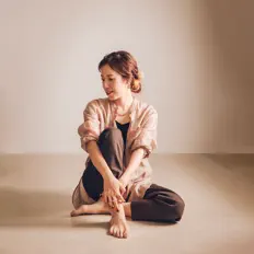 Listen to Yuka Kitamura, watch music videos, read bio, see tour dates & more!