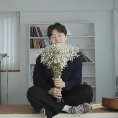 Luister naar OSEMIN, bekijk muziekvideo's, lees de bio, bekijk de tourdata, en meer!