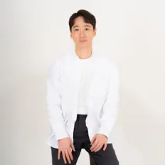 Listen to 이진석, watch music videos, read bio, see tour dates & more!