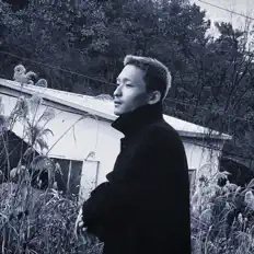 Listen to 문건희, watch music videos, read bio, see tour dates & more!
