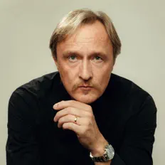 Listen to Albrecht Mayer, watch music videos, read bio, see tour dates & more!