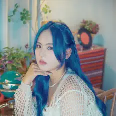 Ouça Gyeongseo(GyeongseoYeji), assista a videoclipes, leia a biografia, veja as datas das turnês e mais!