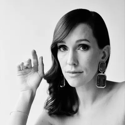 Listen to Julia Werup, watch music videos, read bio, see tour dates & more!