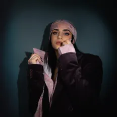 Listen to נופיה ידידיה, watch music videos, read bio, see tour dates & more!