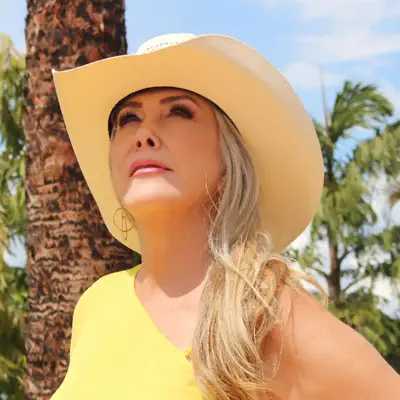 Listen to Jayne, watch music videos, read bio, see tour dates & more!