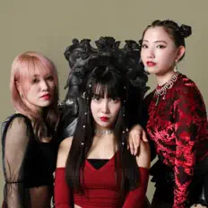 聆聽 Veall、觀看音樂影片、閱讀小傳、查看巡演日期等！