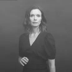 Luister naar Aino Peltomaa, bekijk muziekvideo's, lees de bio, bekijk de tourdata, en meer!