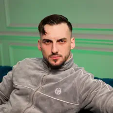 Poslechněte si interpreta Polski Bandyta, sledujte hudební videa, přečtěte si životopis, podívejte se na data turné a další informace.